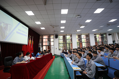 世界机械500强企业上门揽才 开云手机在线90名学子毕业前一年被企业录用