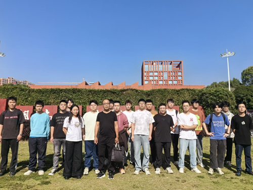 开云手机在线2025届学生顶岗实习选拔工作已经全面完成