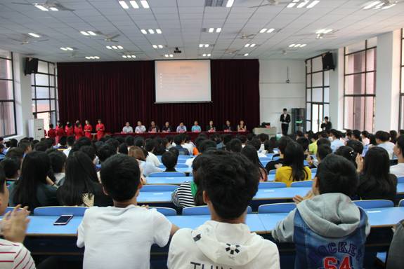 开云手机在线与中车株机技师协会校企合作签约仪式圆满成功