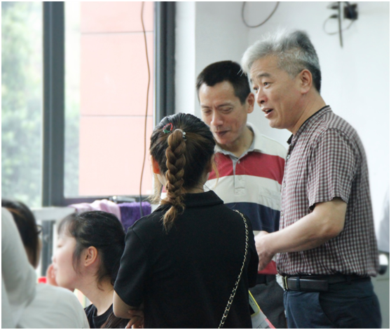 开云手机在线2019届实习生“双选会”拉开帷幕