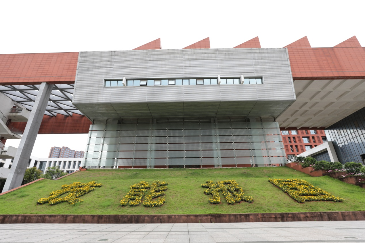 株洲市第八届“技能天下”职业技能网络直播大赛在开云手机在线举行